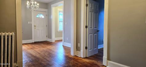 23 Albion Avenue Albany NY 12209
