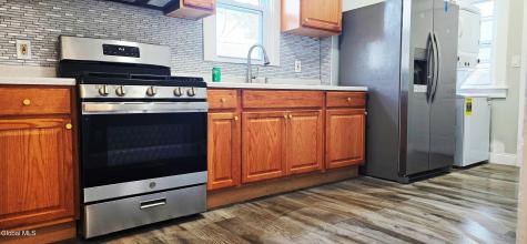 23 Albion Avenue Albany NY 12209
