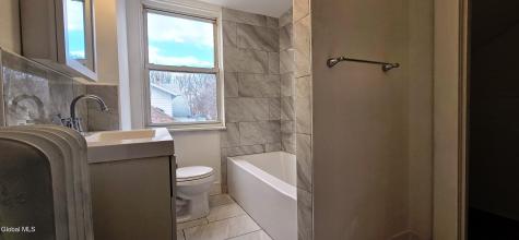 23 Albion Avenue Albany NY 12209