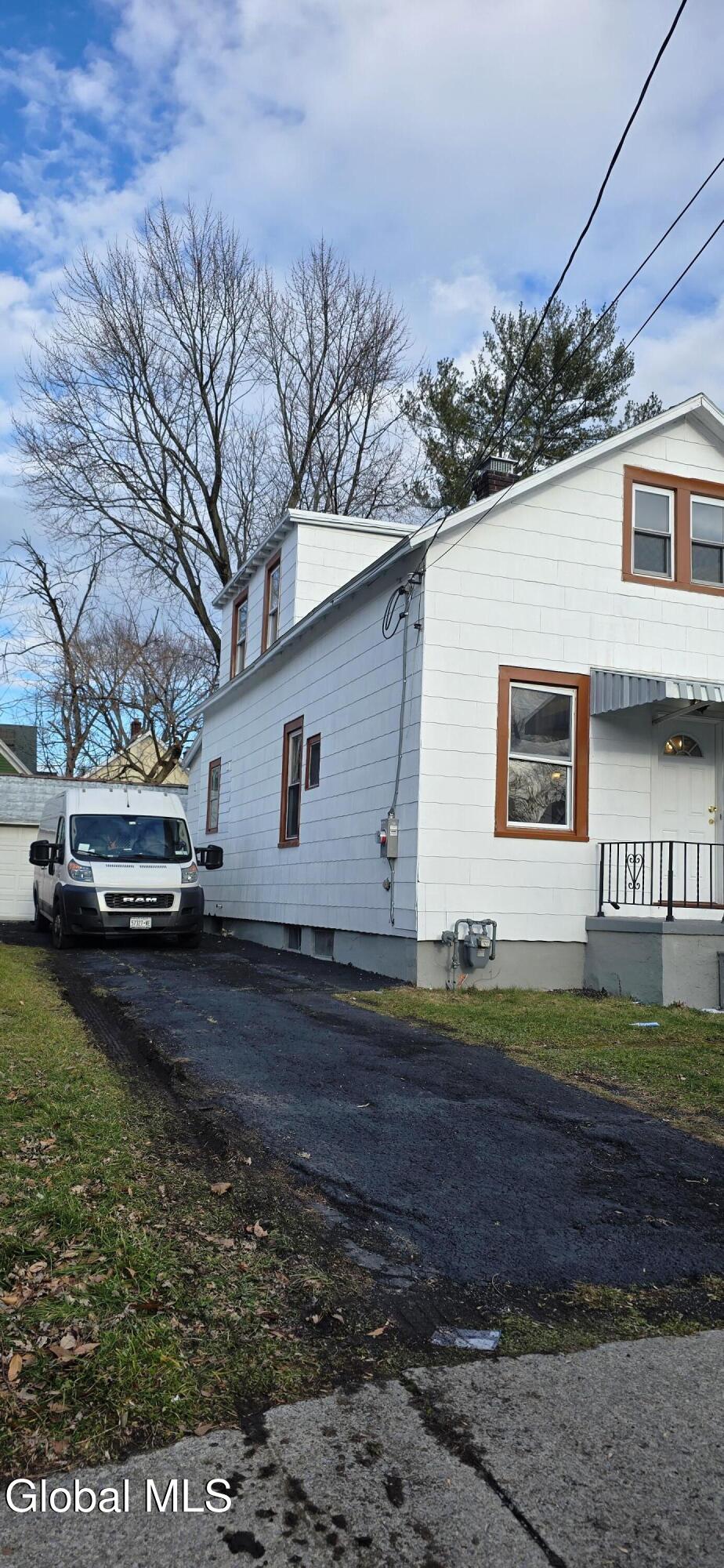 23 Albion Avenue Albany NY 12209