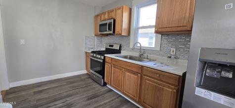 23 Albion Avenue Albany NY 12209