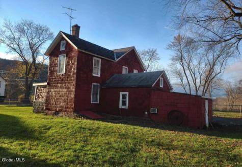 348 Gardinier Street Schenectady NY 12306