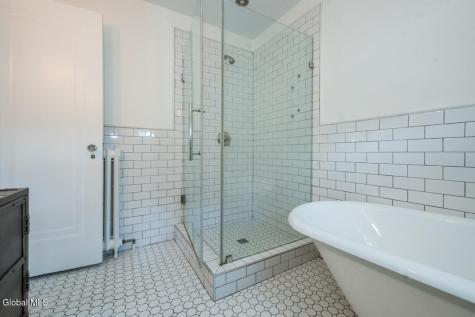 191 S Main Avenue Albany NY 12208