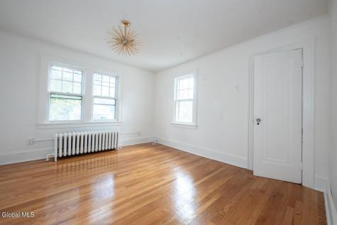 191 S Main Avenue Albany NY 12208