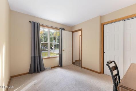 35 Whirlaway Boulevard Gansevoort NY 12831
