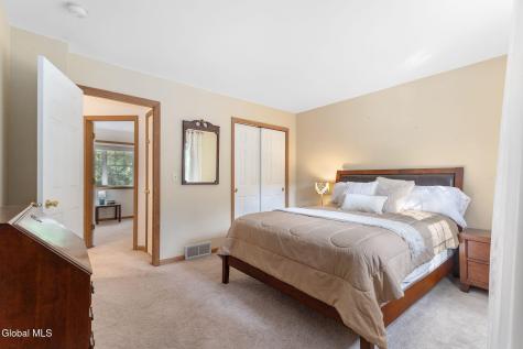 35 Whirlaway Boulevard Gansevoort NY 12831