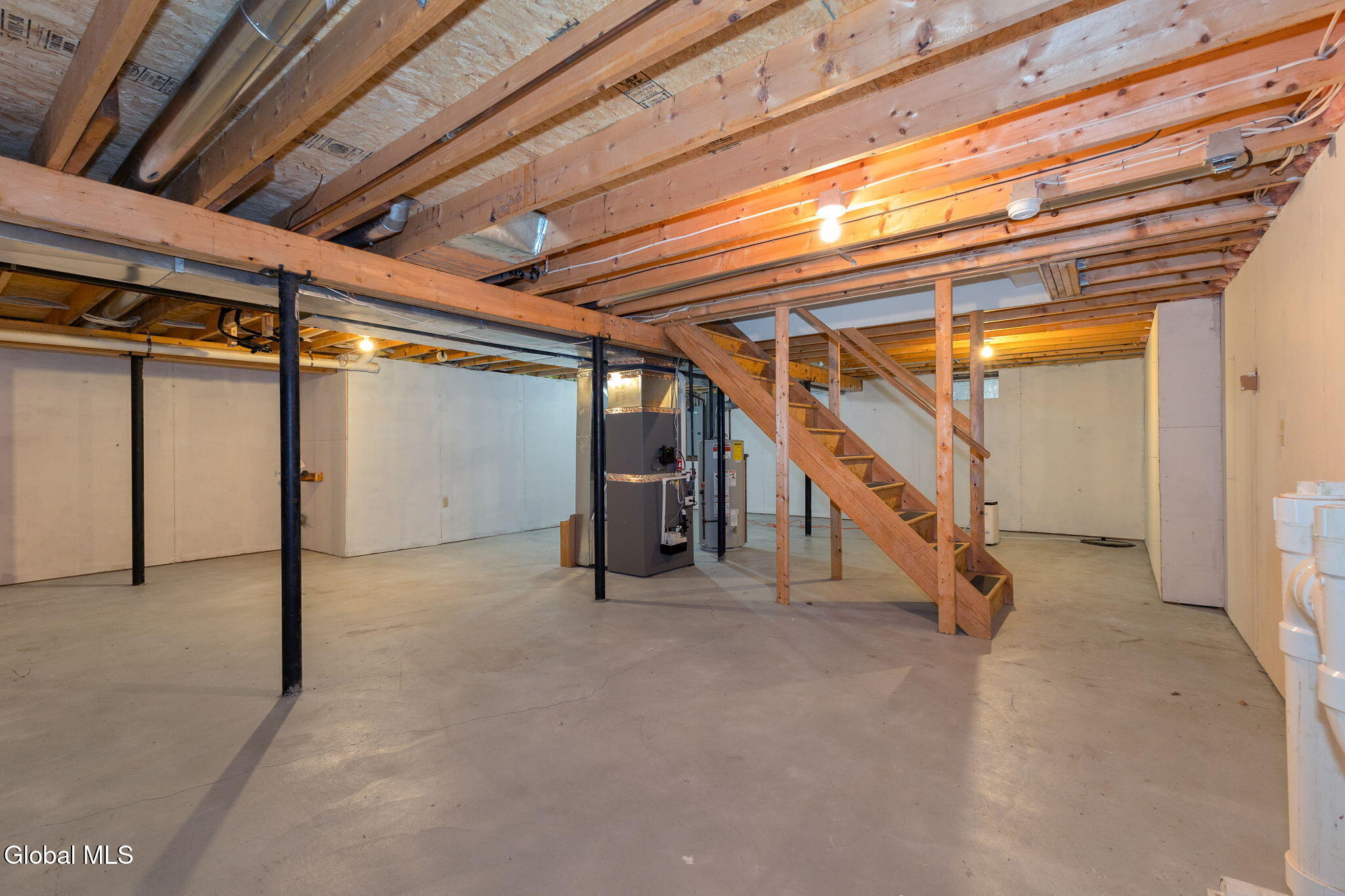 35 Whirlaway Boulevard Gansevoort NY 12831