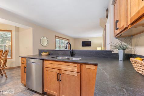 35 Whirlaway Boulevard Gansevoort NY 12831