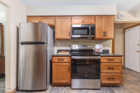 35 Whirlaway Boulevard Gansevoort NY 12831