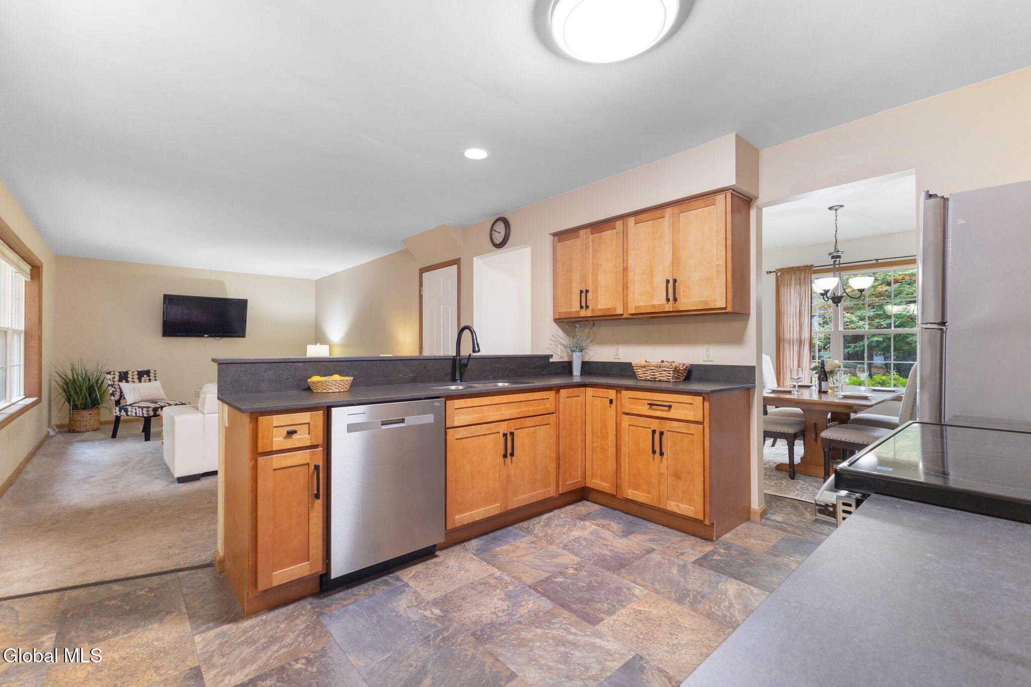 35 Whirlaway Boulevard Gansevoort NY 12831