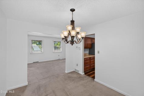 20 Van Brummel Lane Ballston Spa NY 12020