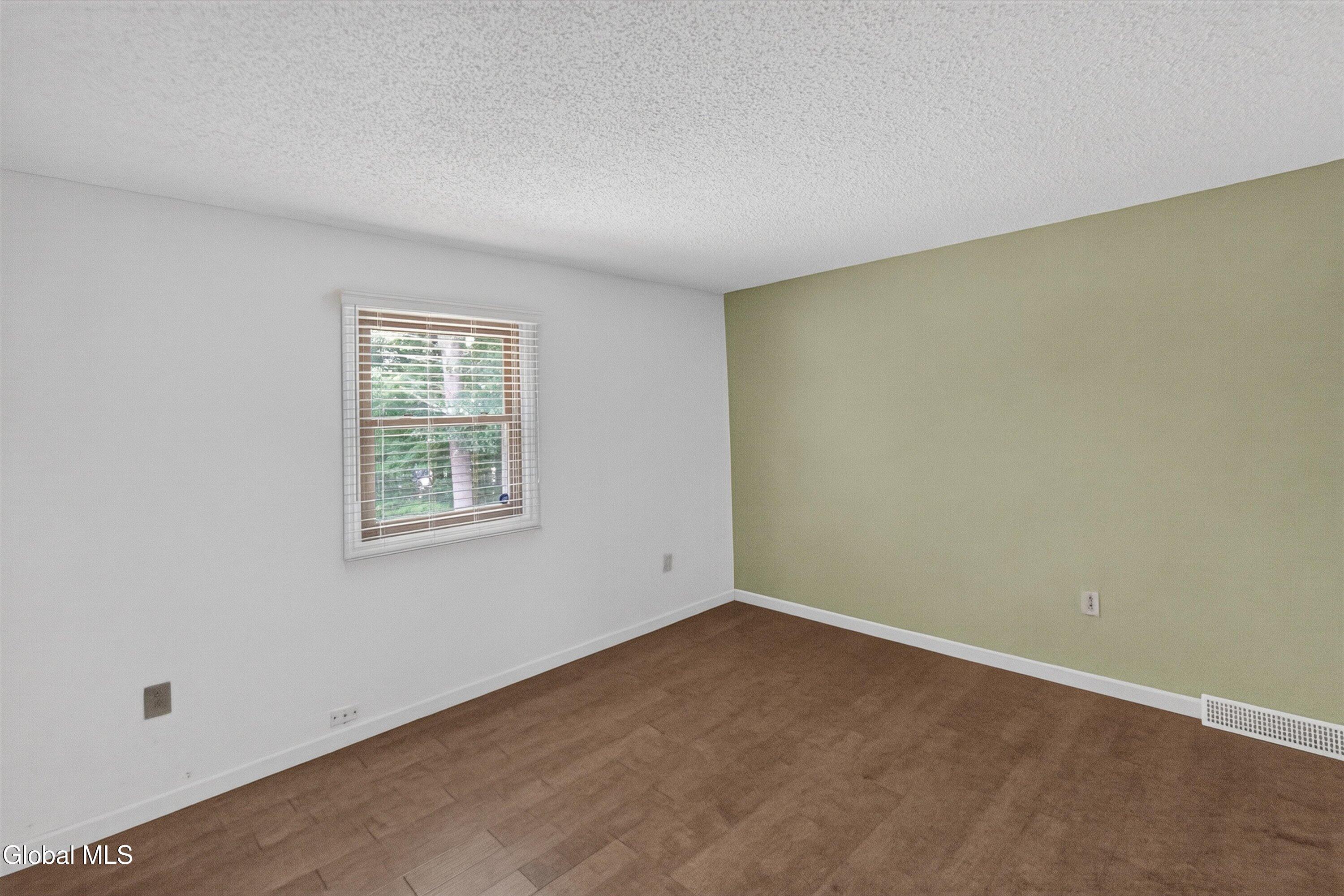 20 Van Brummel Lane Ballston Spa NY 12020