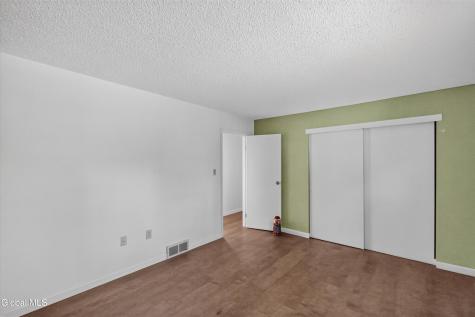 20 Van Brummel Lane Ballston Spa NY 12020