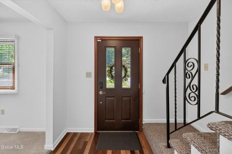 20 Van Brummel Lane Ballston Spa NY 12020