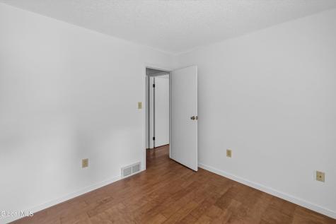 20 Van Brummel Lane Ballston Spa NY 12020