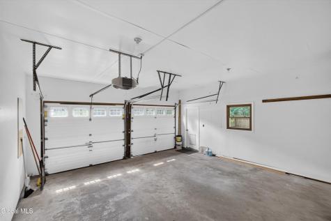 20 Van Brummel Lane Ballston Spa NY 12020