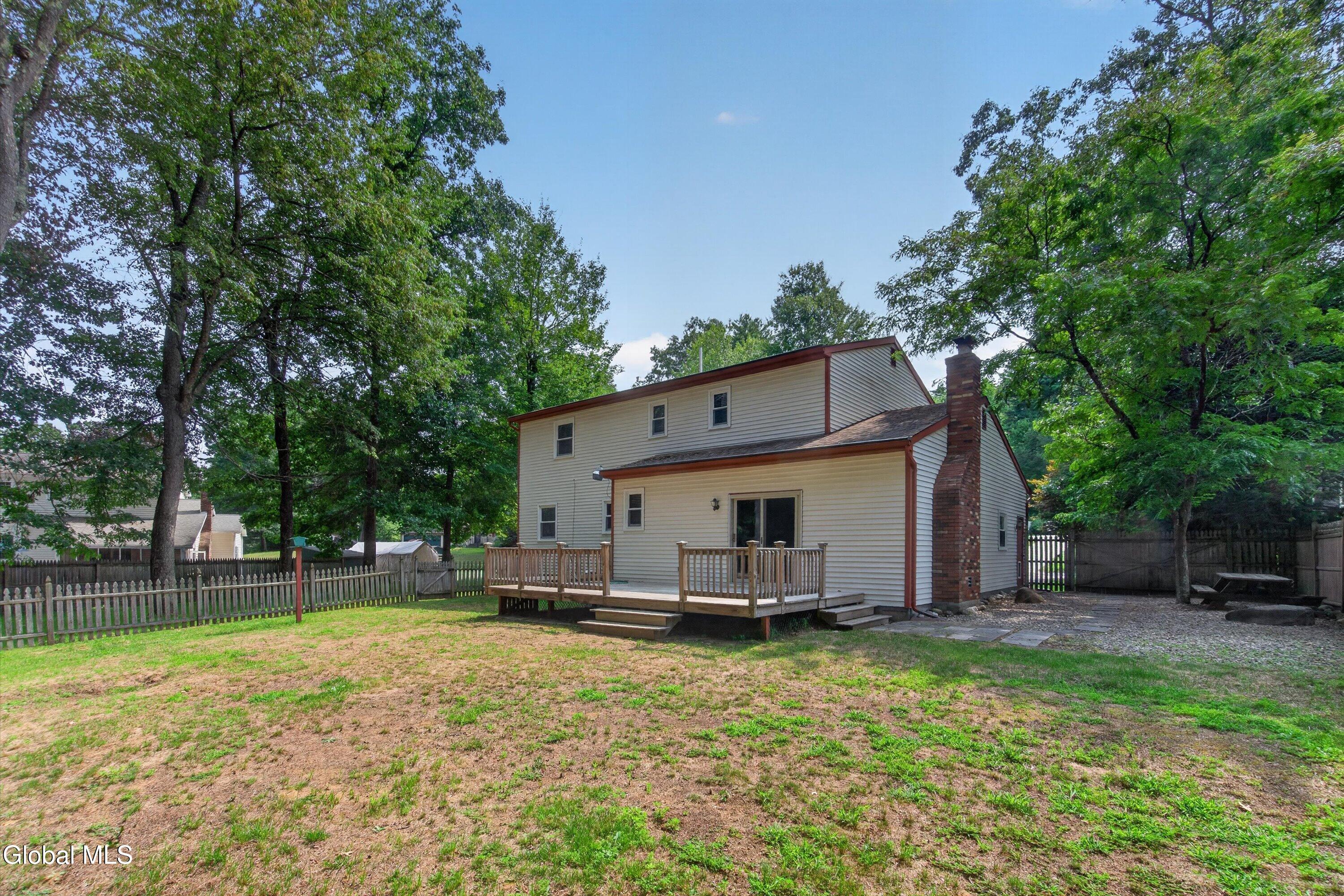 20 Van Brummel Lane Ballston Spa NY 12020