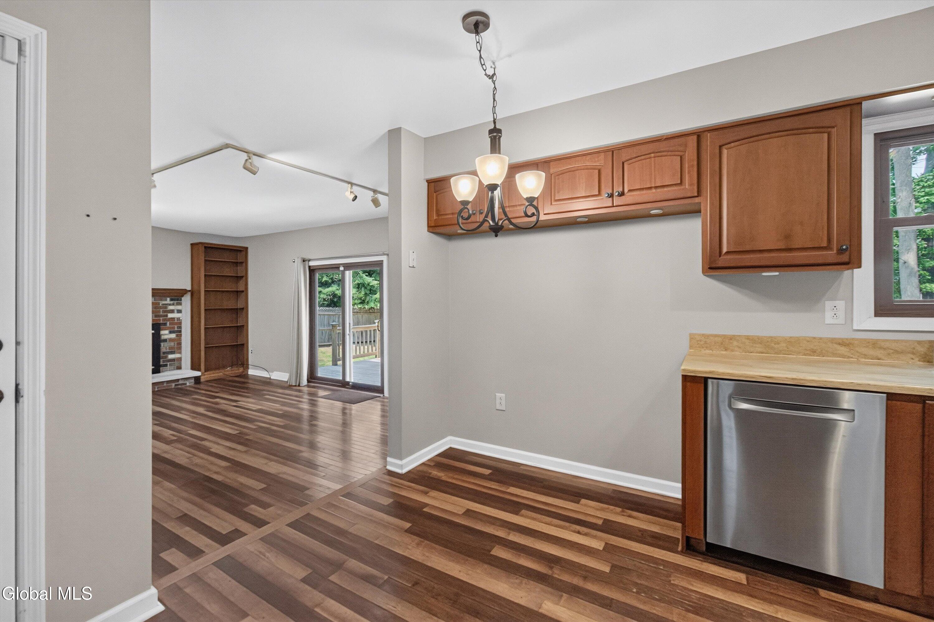 20 Van Brummel Lane Ballston Spa NY 12020