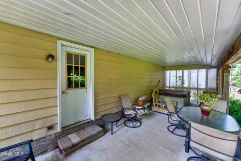 47 Weston Drive Clifton Park NY 12065