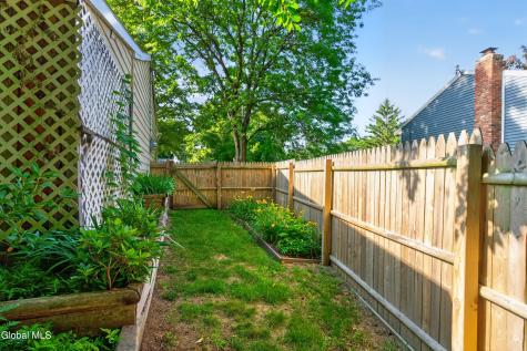 47 Weston Drive Clifton Park NY 12065