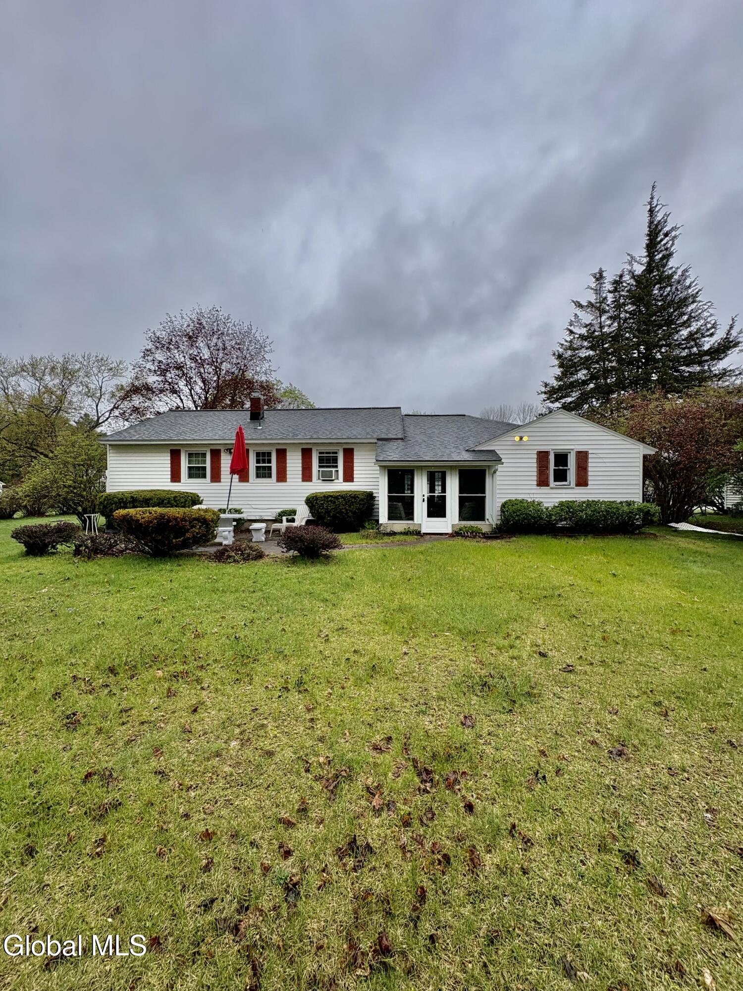 28 Woodlawn Avenue South Glens Falls NY 12803