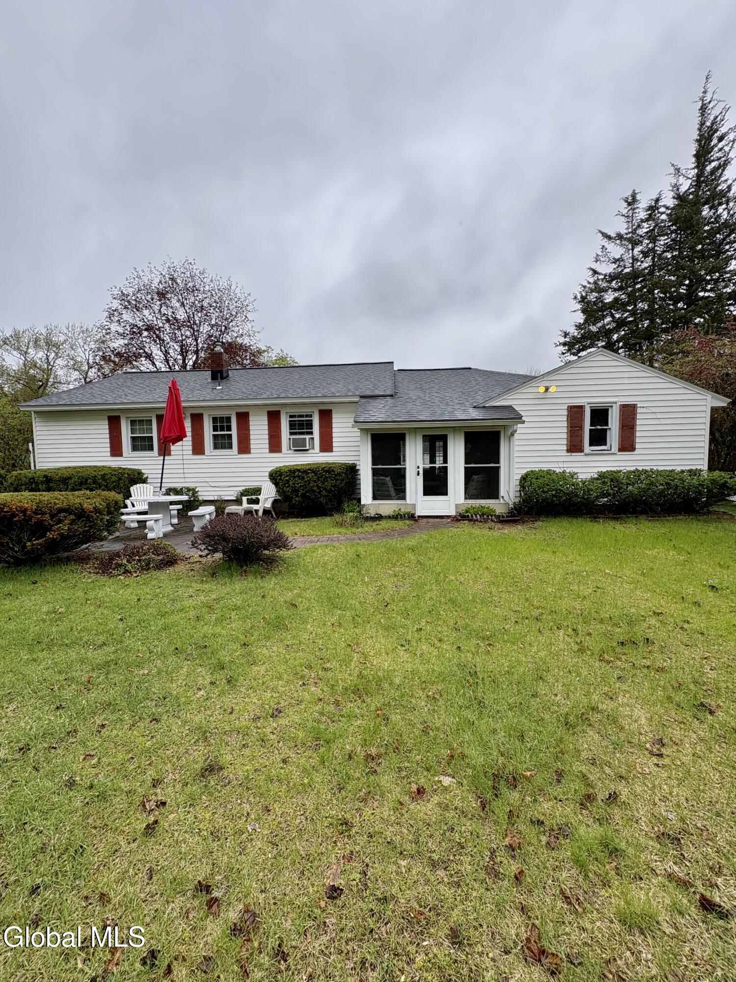 28 Woodlawn Avenue South Glens Falls NY 12803