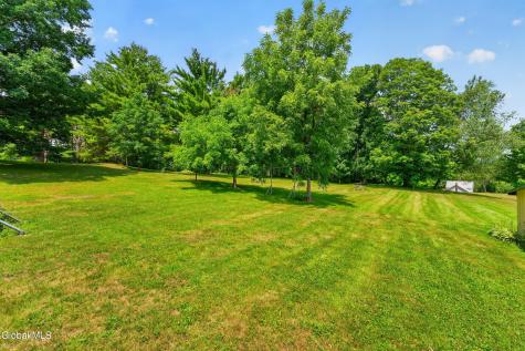 11 Warren Cemetery Road Hoosick Falls NY 12090