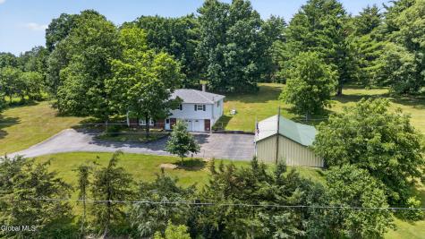 11 Warren Cemetery Road Hoosick Falls NY 12090