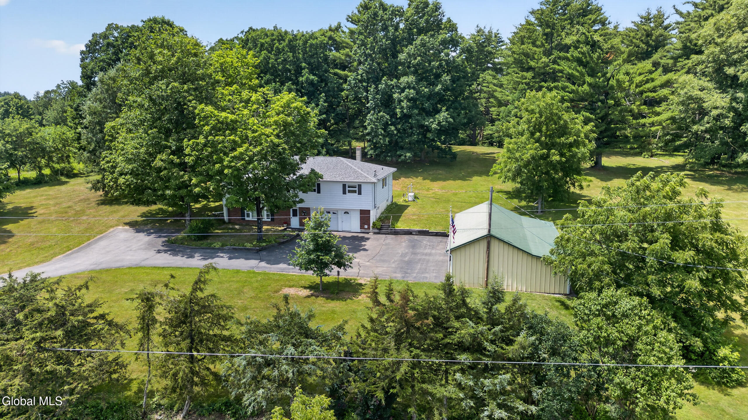 11 Warren Cemetery Road Hoosick Falls NY 12090