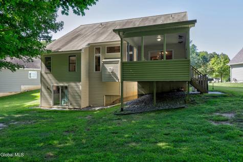 10 Rose Ridge Court Saratoga Springs NY 12866