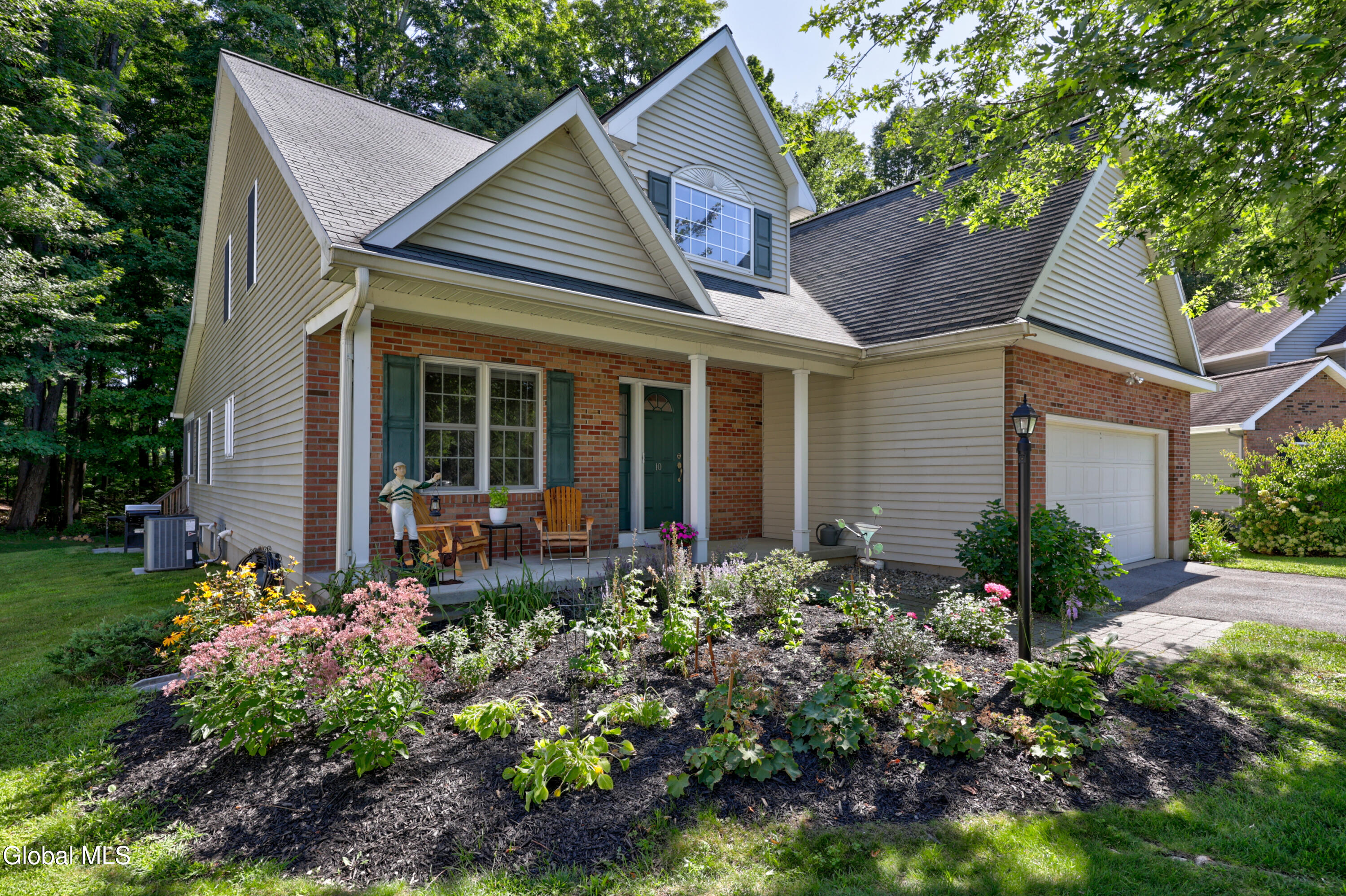 10 Rose Ridge Court Saratoga Springs NY 12866