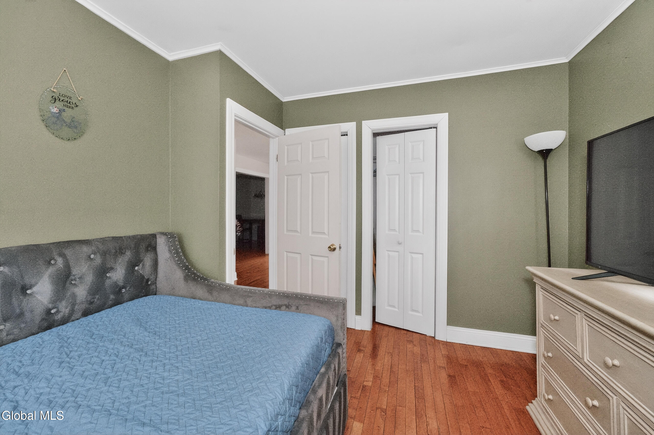 88 Jones Road Saratoga Springs NY 12866