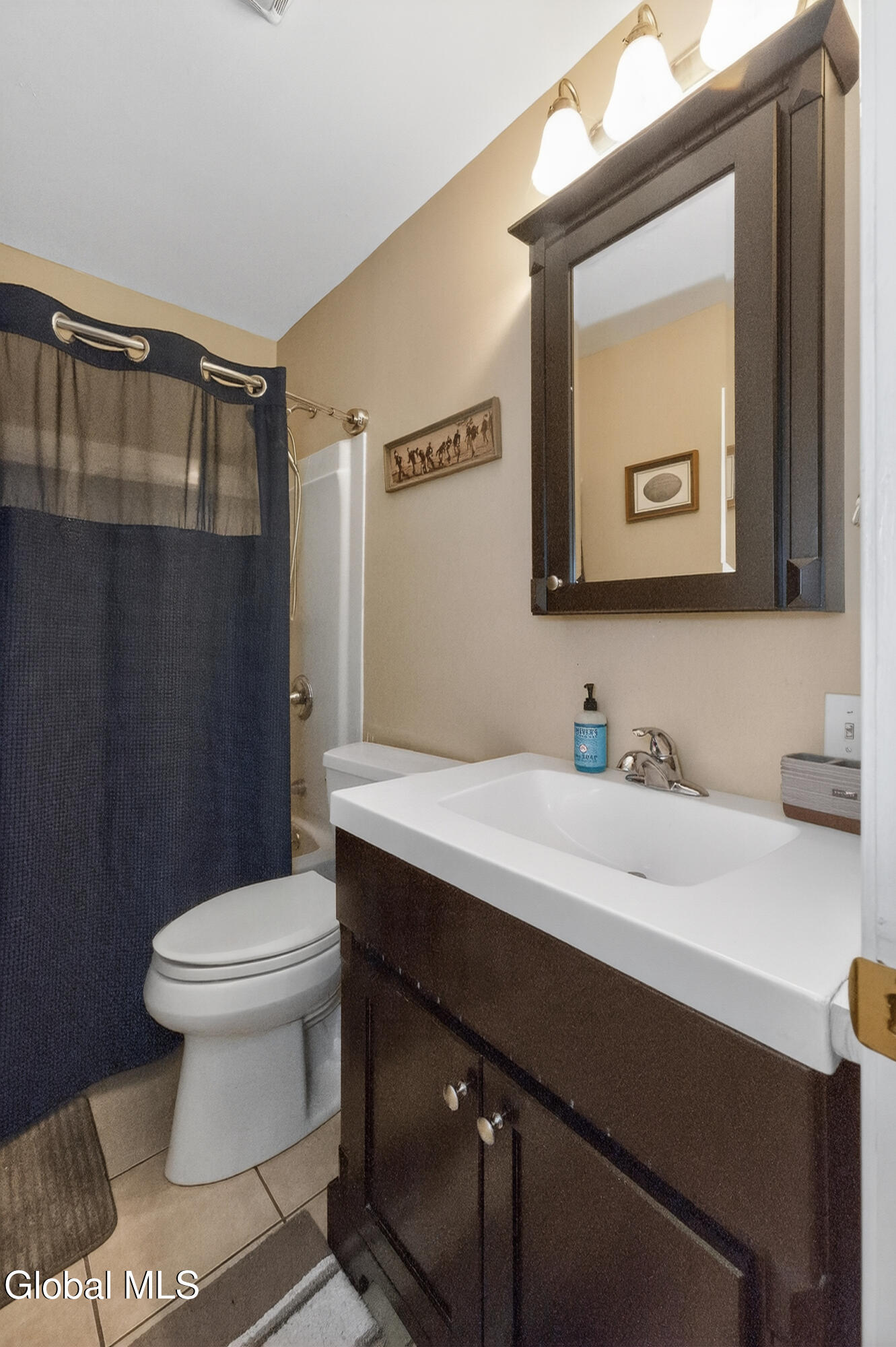 88 Jones Road Saratoga Springs NY 12866