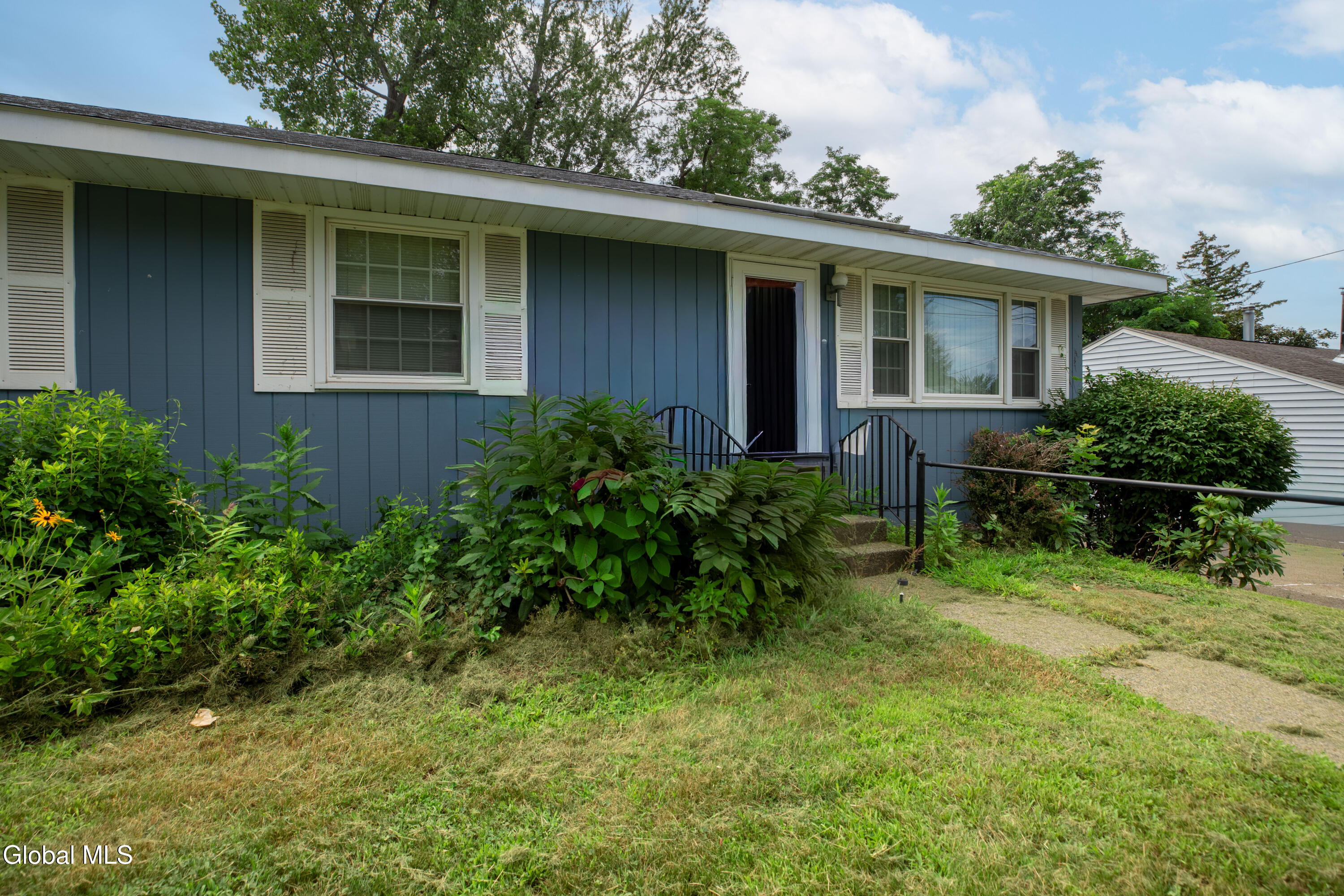 230 E Washington Avenue Rensselaer NY 12144