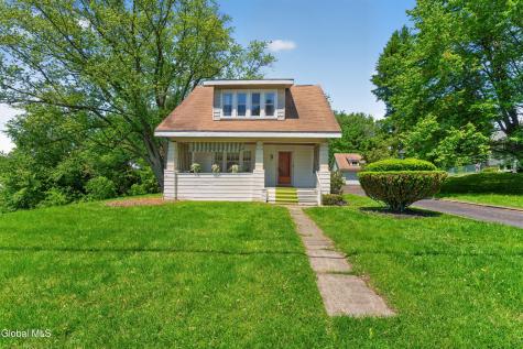11 Orchard Terrace Wynantskill NY 12198