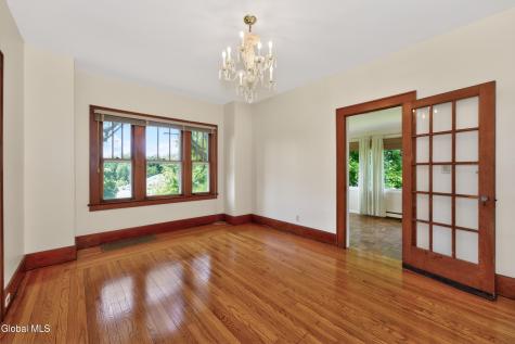 11 Orchard Terrace Wynantskill NY 12198