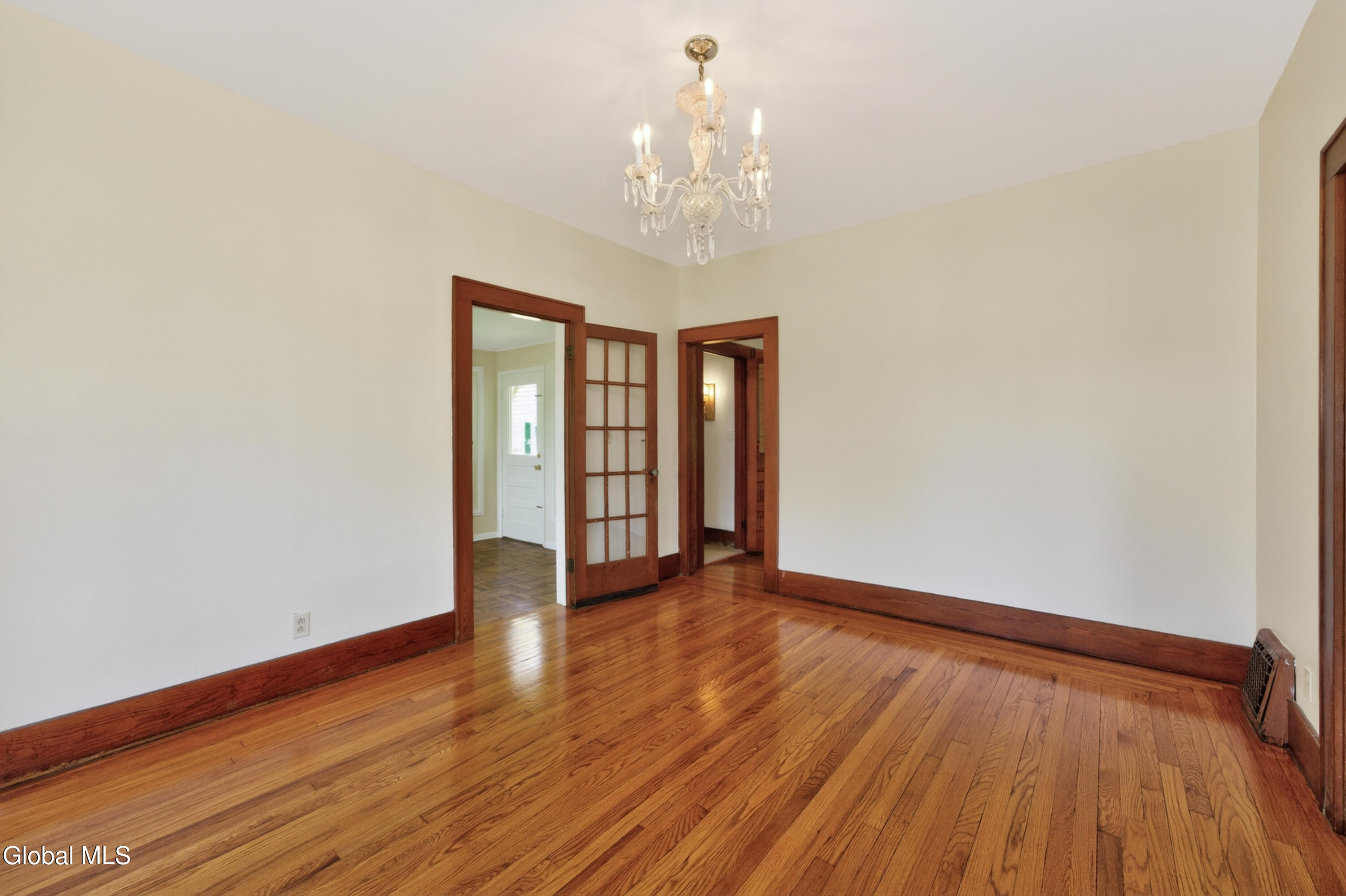 11 Orchard Terrace Wynantskill NY 12198