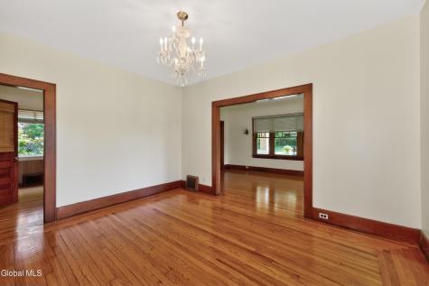 11 Orchard Terrace Wynantskill NY 12198