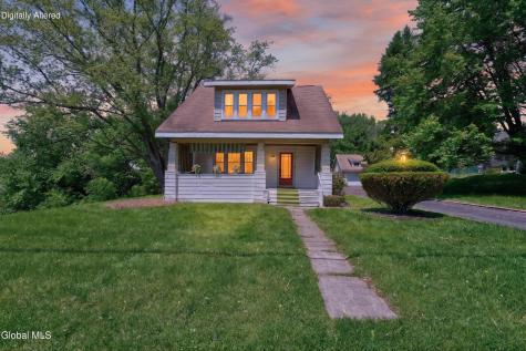 11 Orchard Terrace Wynantskill NY 12198
