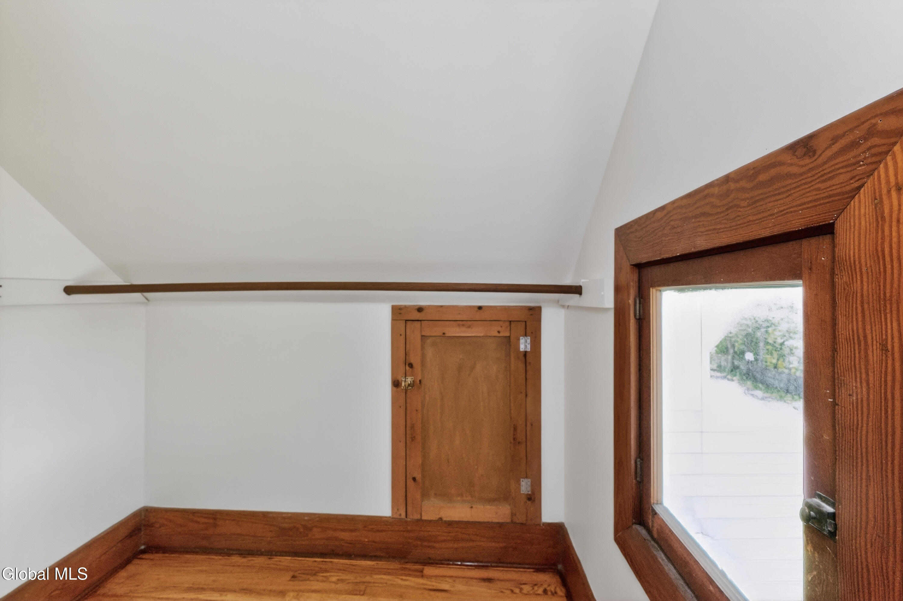 11 Orchard Terrace Wynantskill NY 12198