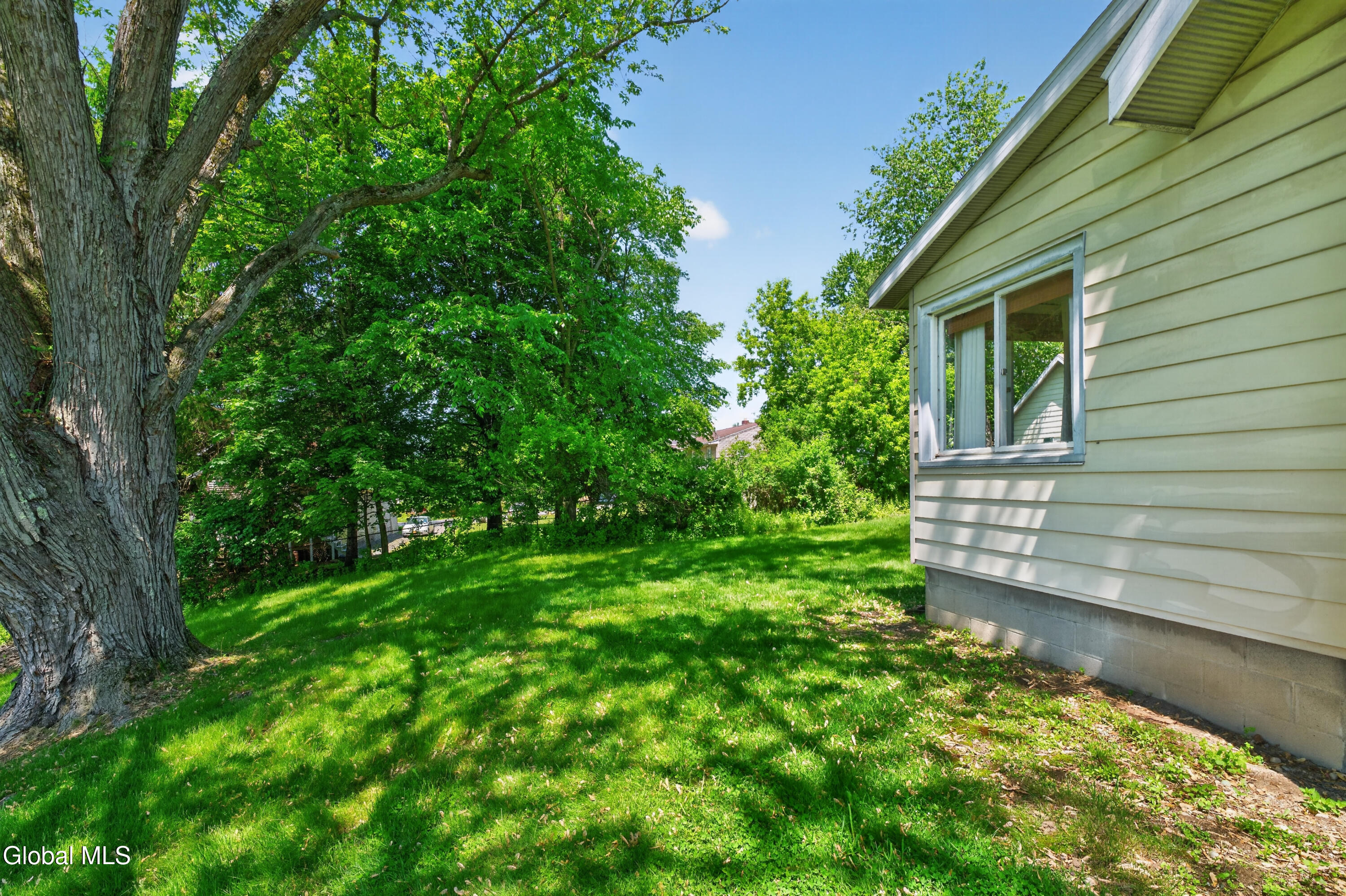 11 Orchard Terrace Wynantskill NY 12198