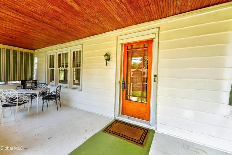 11 Orchard Terrace Wynantskill NY 12198