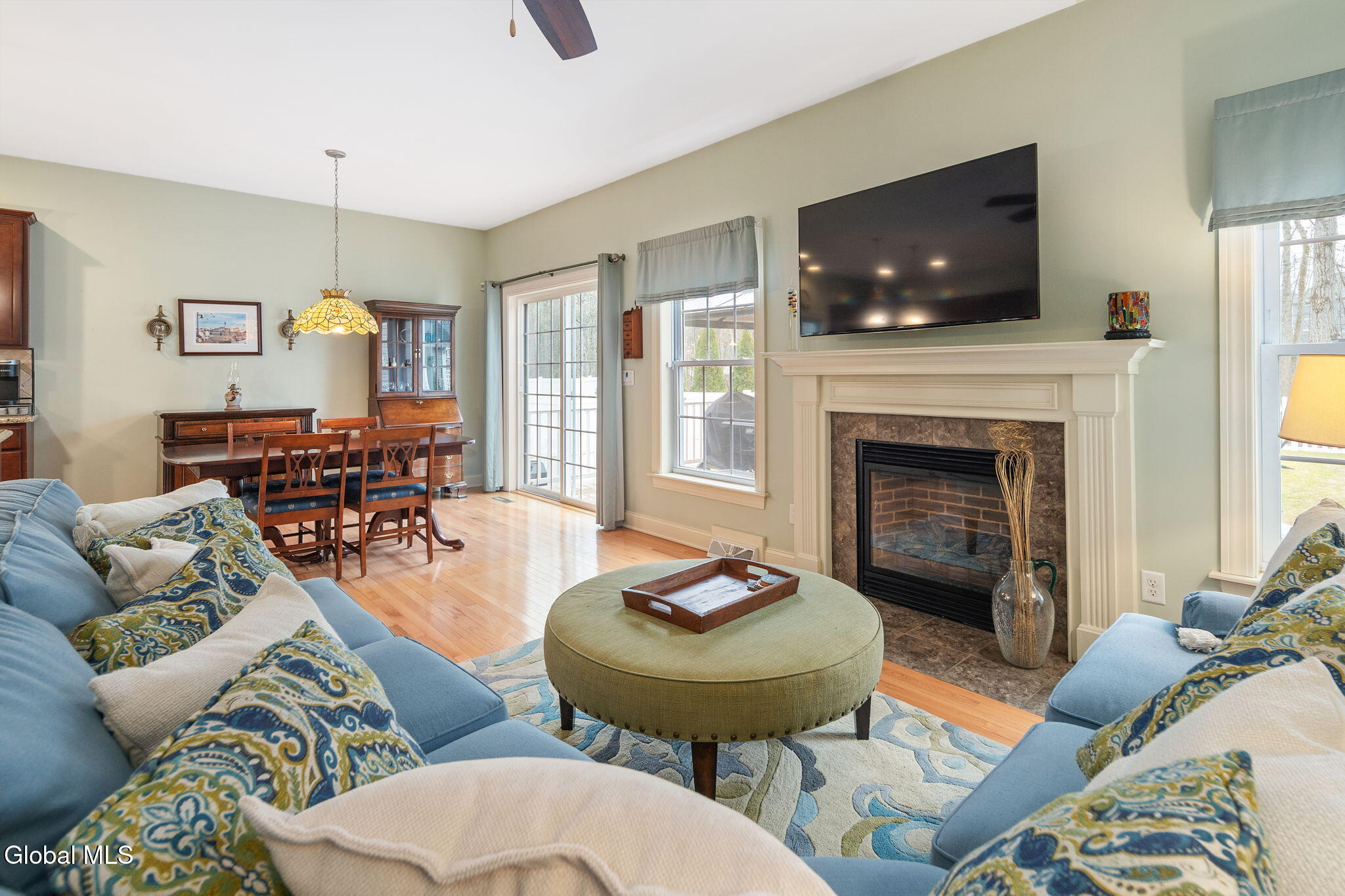 34 Lancaster Court Ballston Lake NY 12019