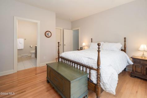 34 Lancaster Court Ballston Lake NY 12019