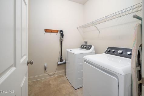 34 Lancaster Court Ballston Lake NY 12019