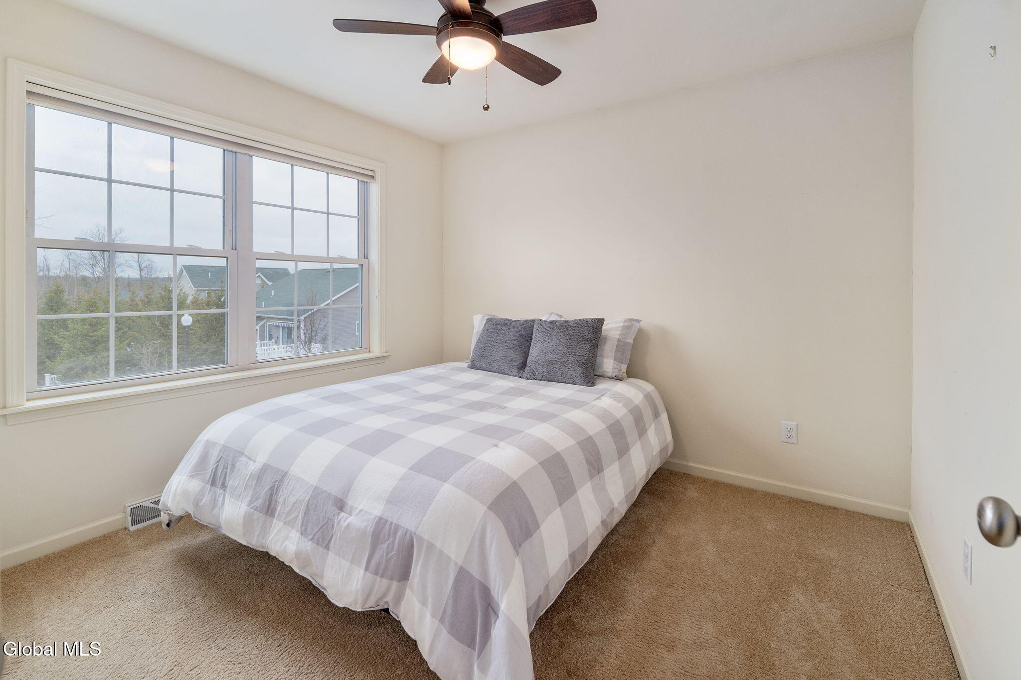 34 Lancaster Court Ballston Lake NY 12019
