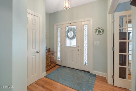 34 Lancaster Court Ballston Lake NY 12019