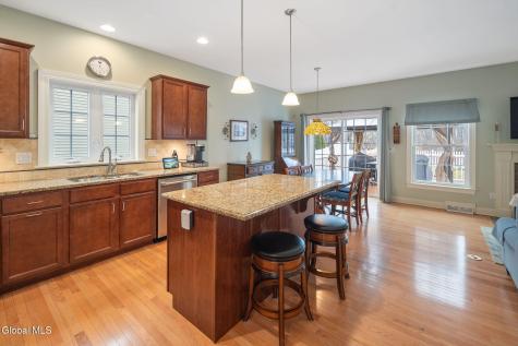 34 Lancaster Court Ballston Lake NY 12019