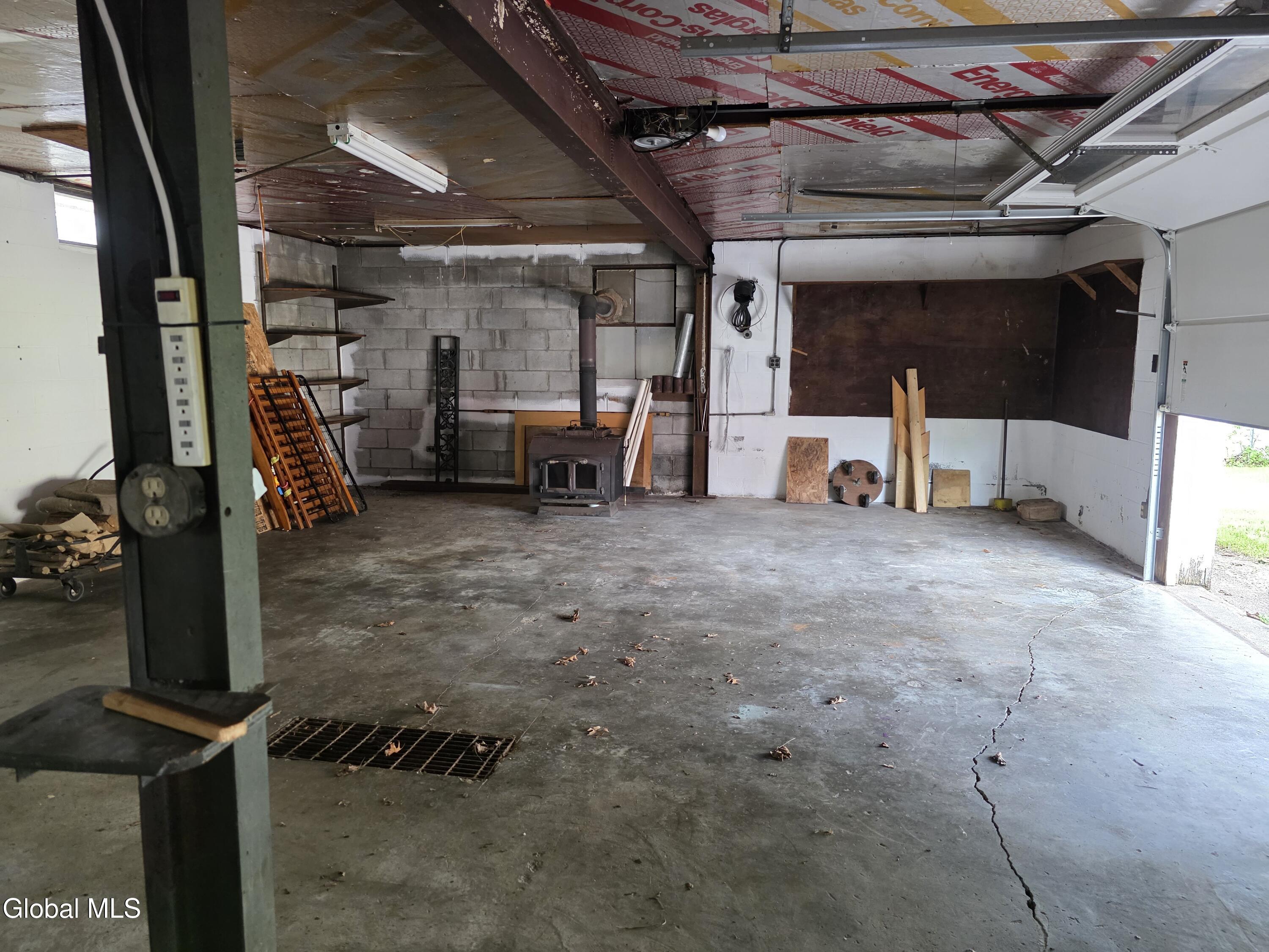 1735 Suffolk Avenue Schenectady NY 12303