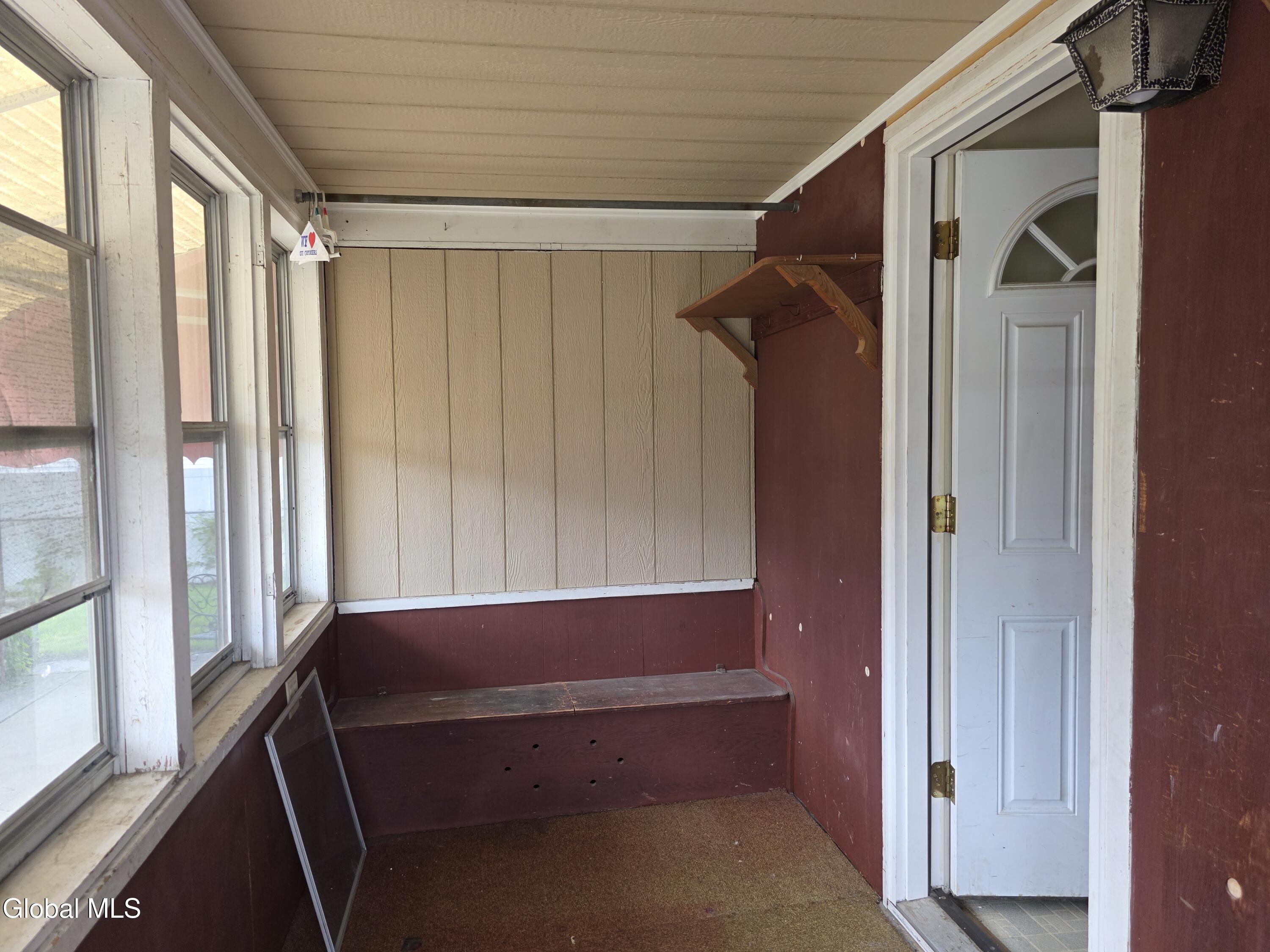 1735 Suffolk Avenue Schenectady NY 12303